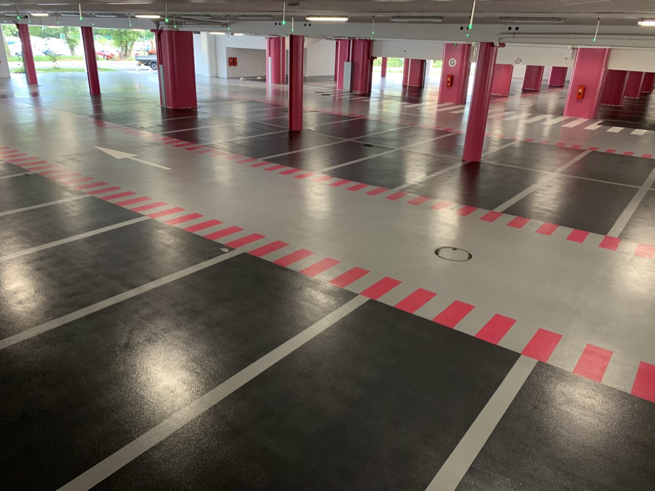 Parking semi lisse polyuréthane 2